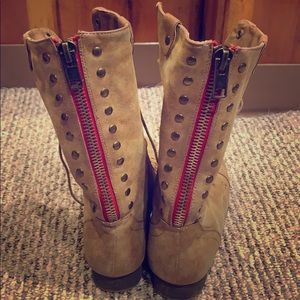 ‼️EUC‼️Madden Girl Lace Up Combat Boots